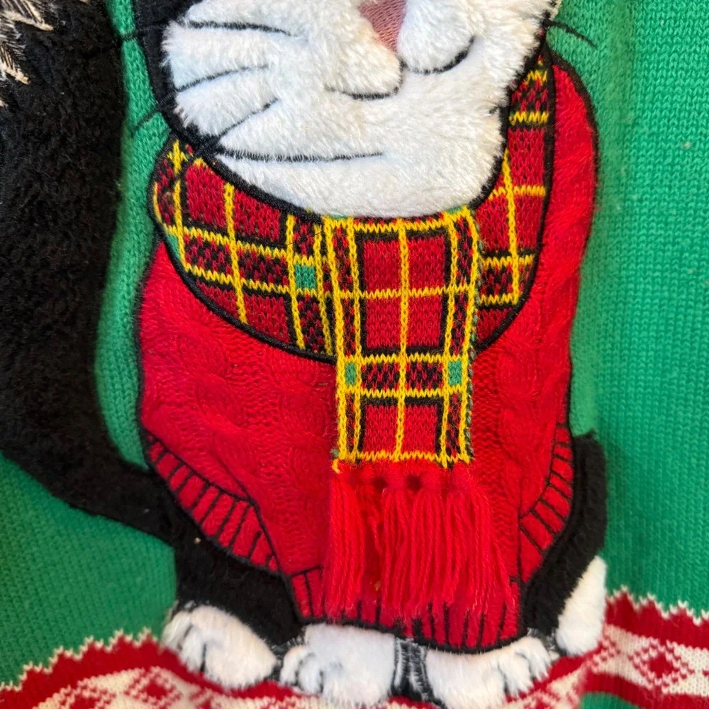 Ugly Christmas Sweater Santa Clause Cat Santa 3D Tartan Scarf Green Red Size L‎